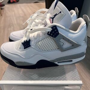 Retro Jordan’s 4 worn once very good shape snkrs receipt